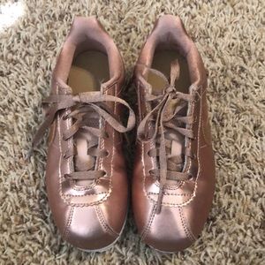 Nike Cortez Rose Gold Metallic sneaker 13.5 girls